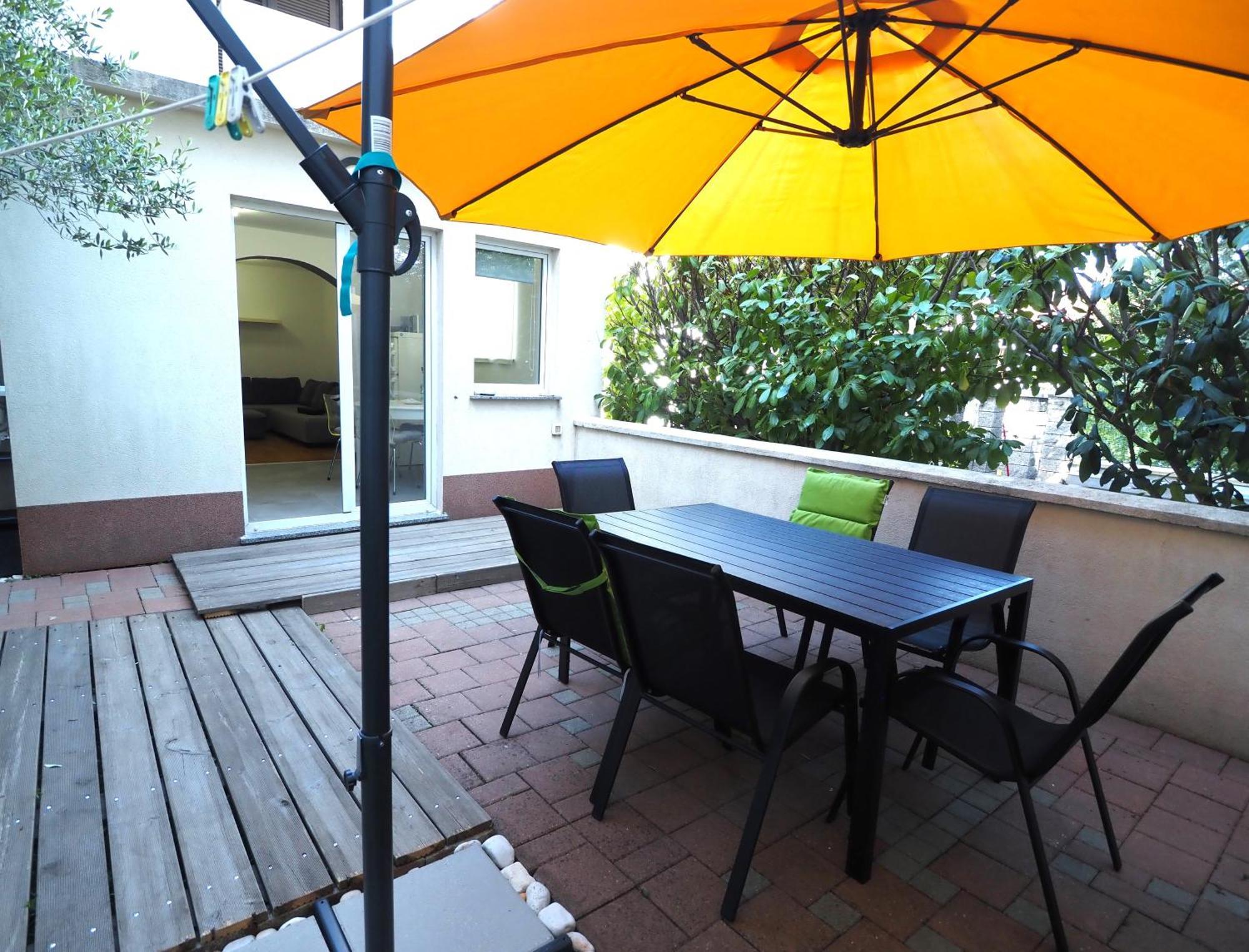 Apartment With Garden In بارباريغا المظهر الخارجي الصورة