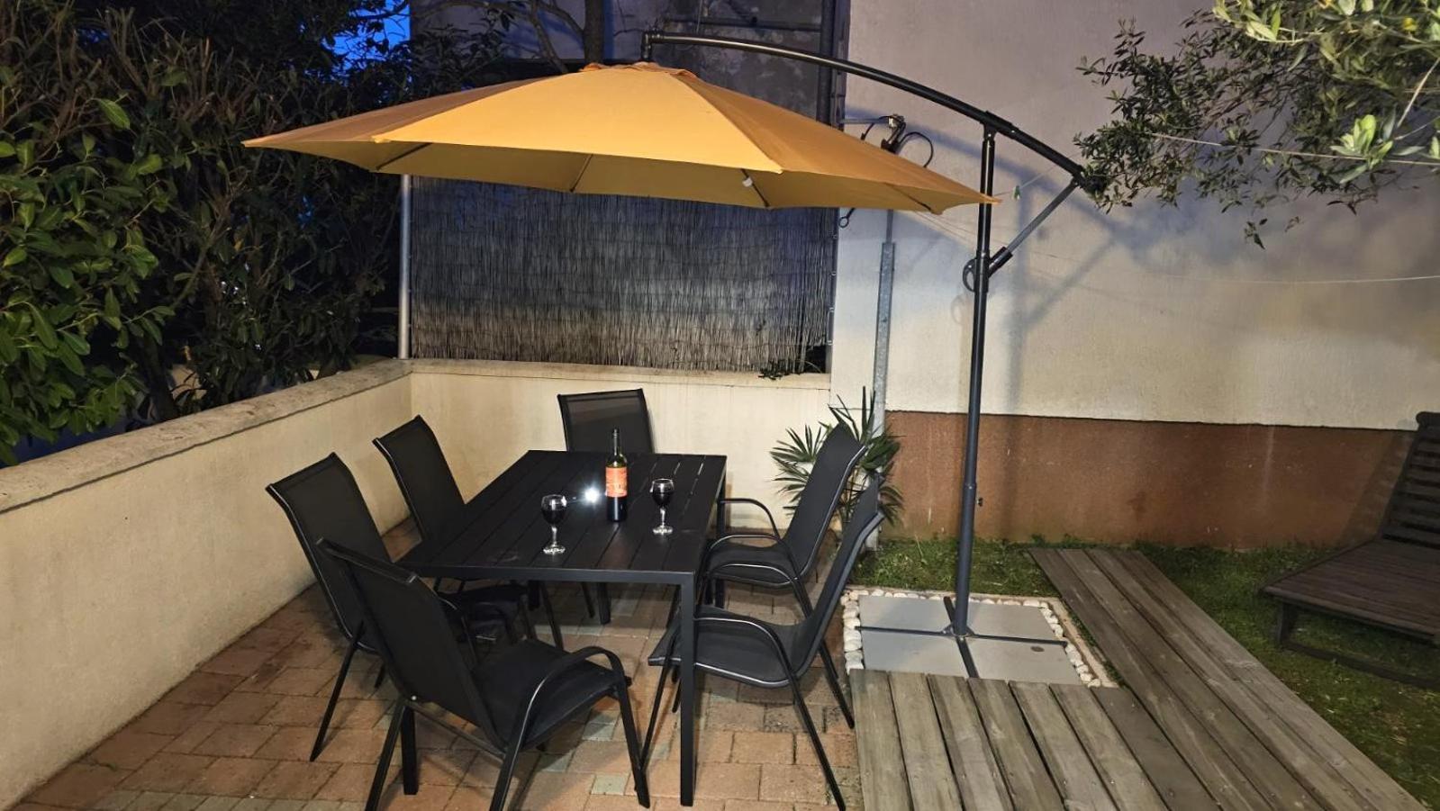 Apartment With Garden In بارباريغا المظهر الخارجي الصورة