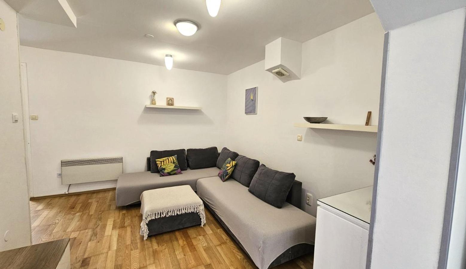 Apartment With Garden In بارباريغا المظهر الخارجي الصورة